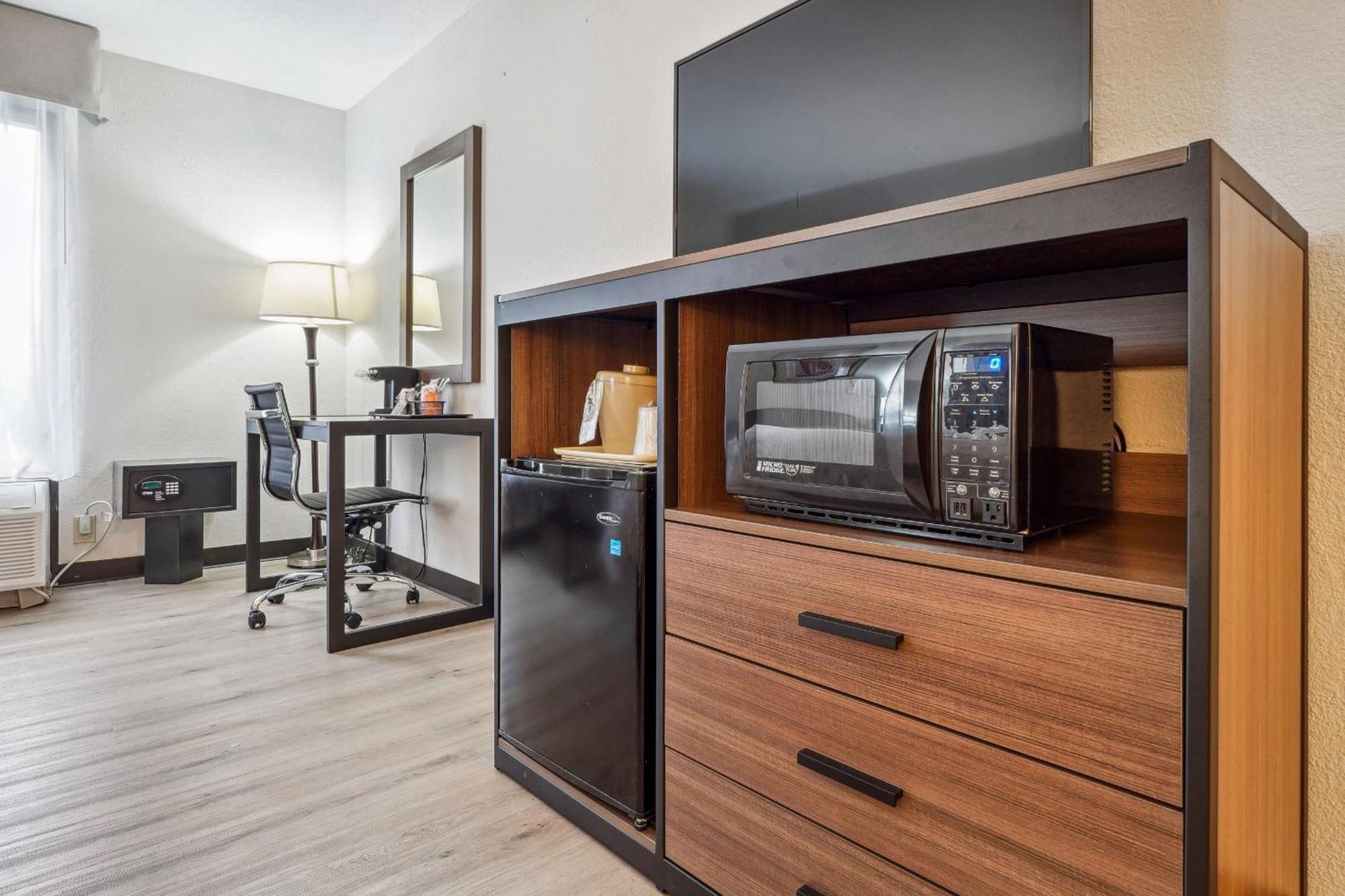 Quality Inn & Suites Dawsonville Extérieur photo