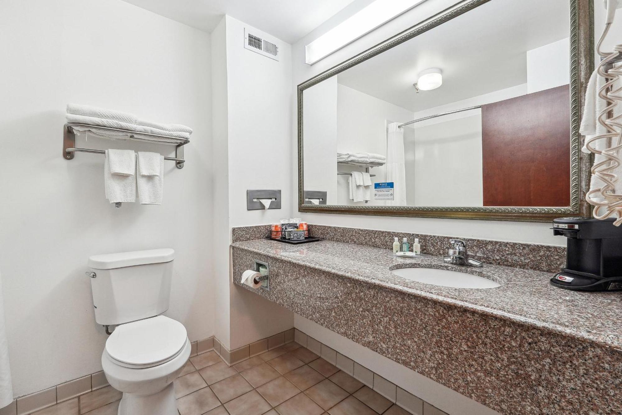 Quality Inn & Suites Dawsonville Extérieur photo