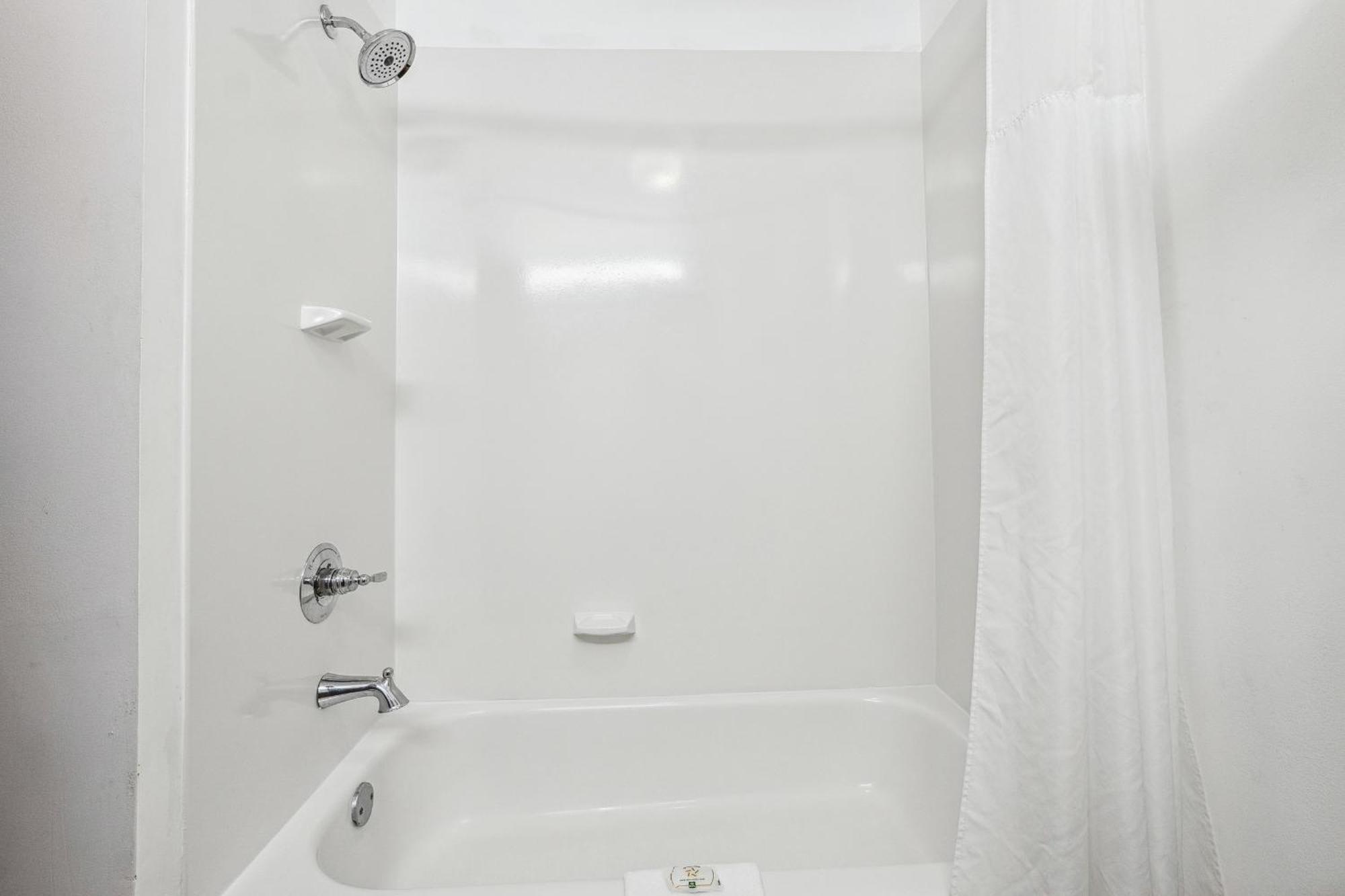 Quality Inn & Suites Dawsonville Extérieur photo