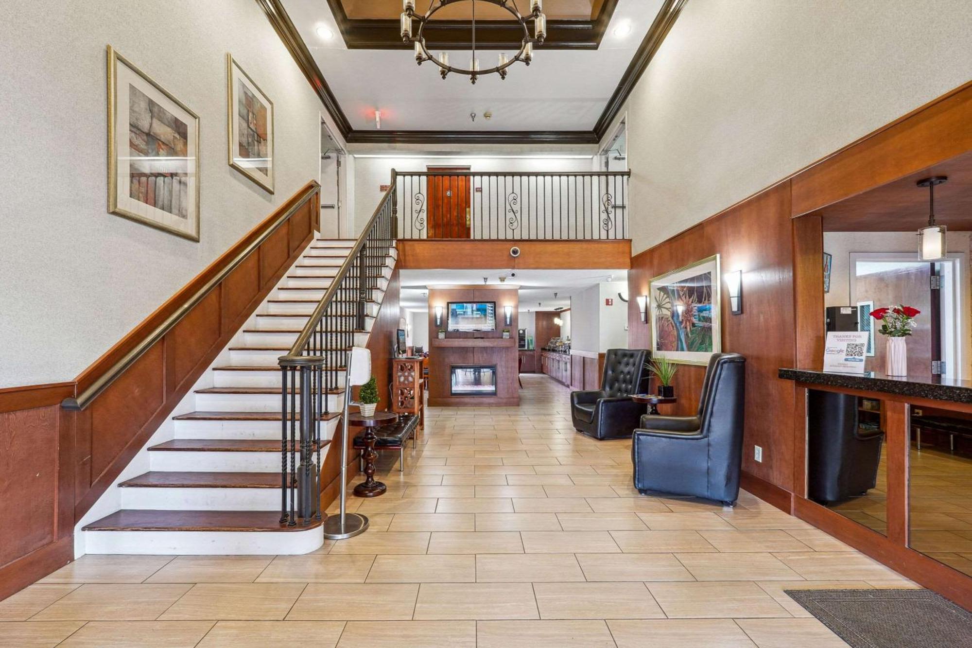 Quality Inn & Suites Dawsonville Extérieur photo