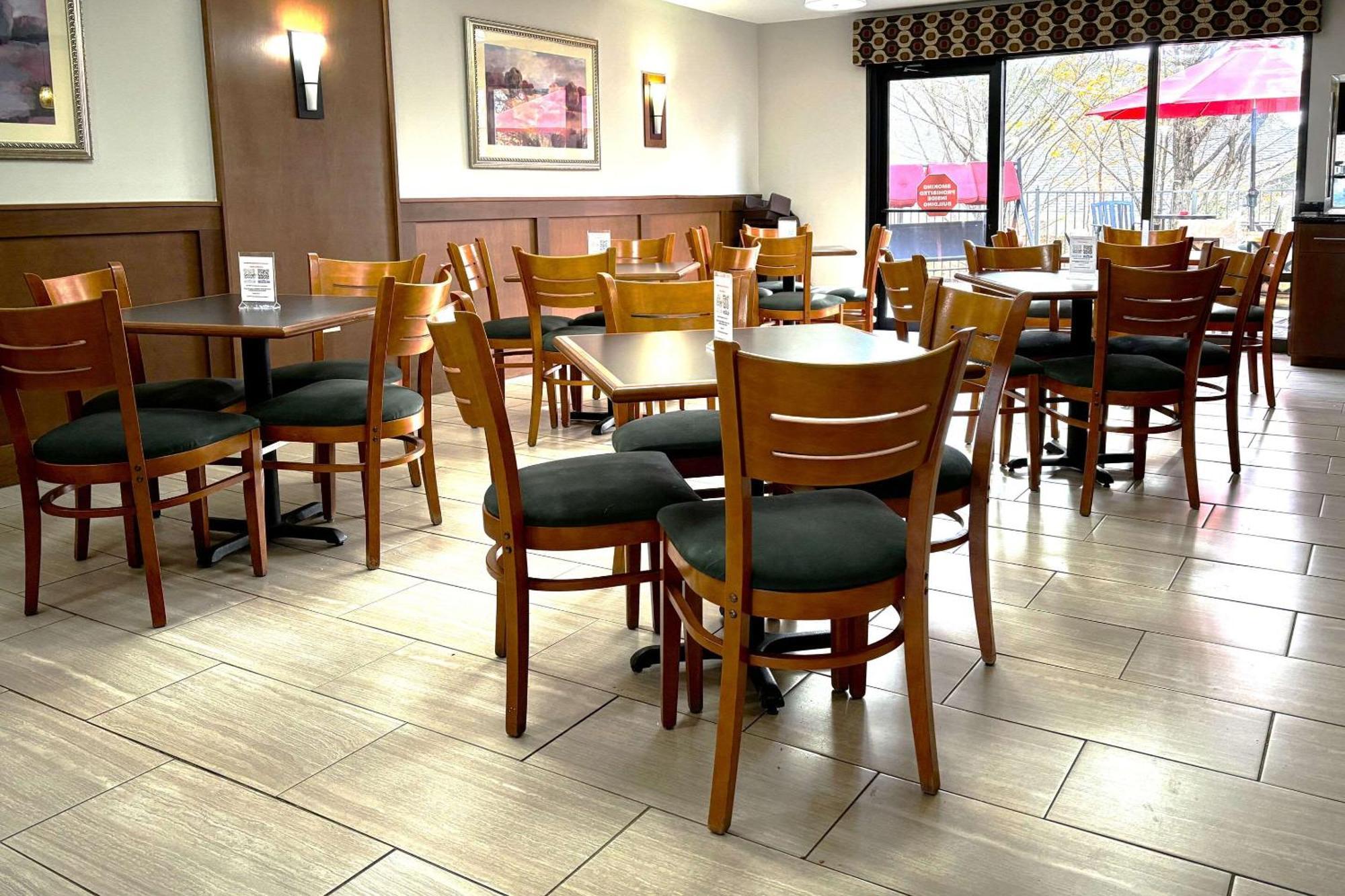 Quality Inn & Suites Dawsonville Extérieur photo